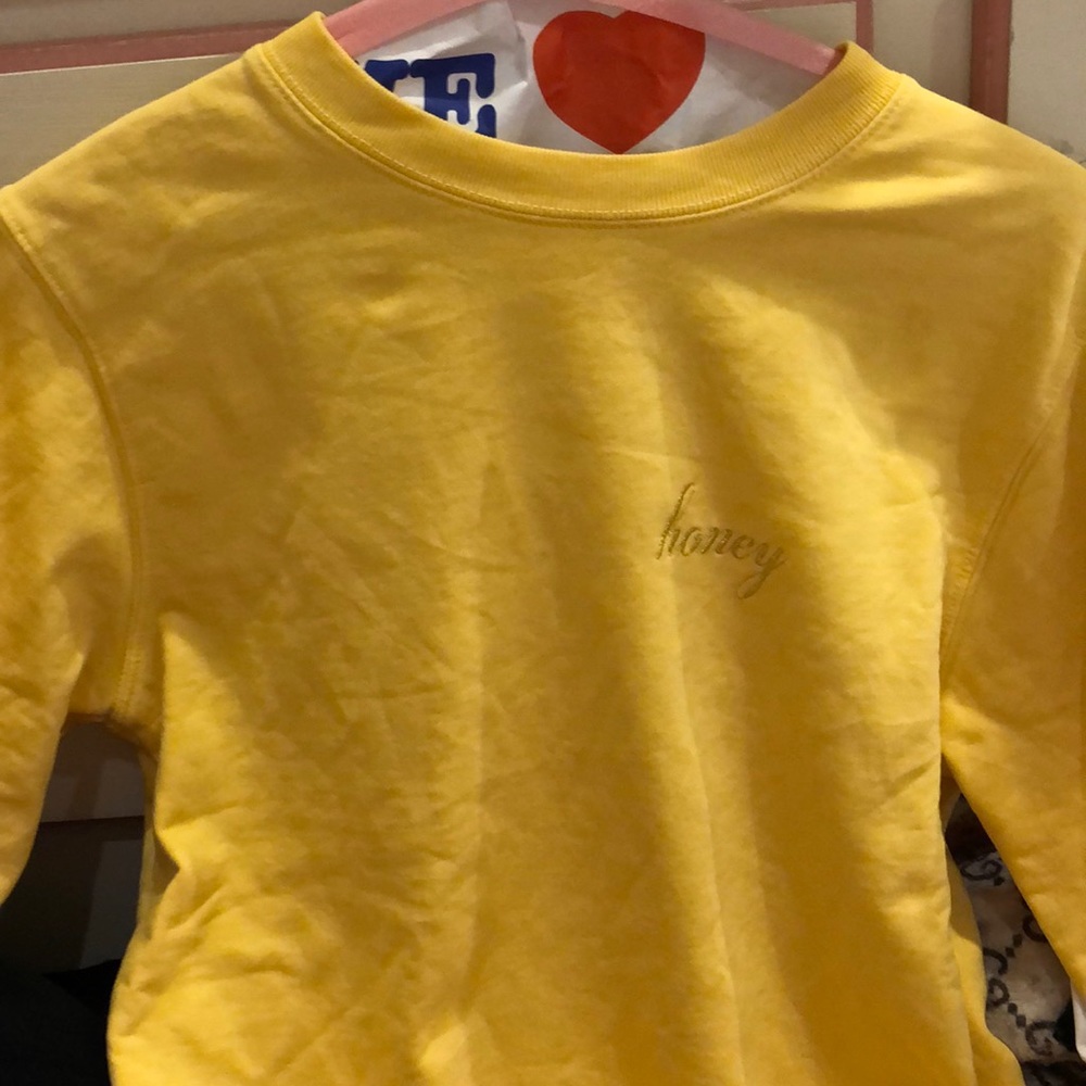 brandy melville sweatshirt